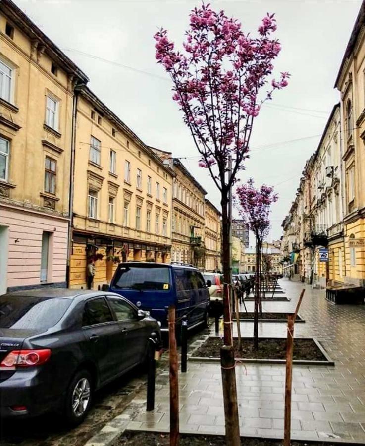 4You Apartaments Lviv Exterior foto